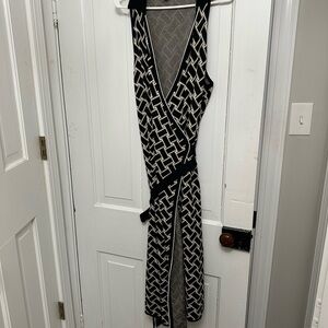 Diane Von furstenberg for target  Black and White Geometric Wrap Dress